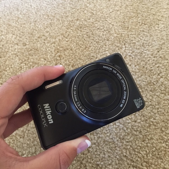 Nikon Other - Nikon Touchscreen Coolpix S6900 Camera *PRICE FIRM